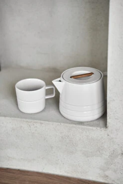 Lines Theepot 1,5 Liter -Thuis Benodigdheden Winkel 46172 01 20 e5f9e7ae8b