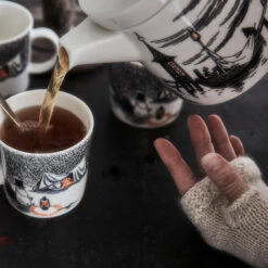 Arabia True To Its Origins Moomin Theepot -Thuis Benodigdheden Winkel 500005 01 4 EnvironmentImage ff215bf847