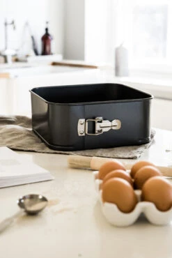 Heirol Vierkante Springvorm Extra Hoog 5 Heirol Vierkante Springvorm Extra Hoog -Thuis Benodigdheden Winkel 515914 01 4 EnvironmentImage c998df7ab8